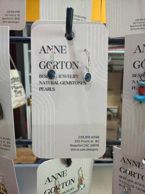 Blue Clarity
Blue Sapphire Drop Earrings