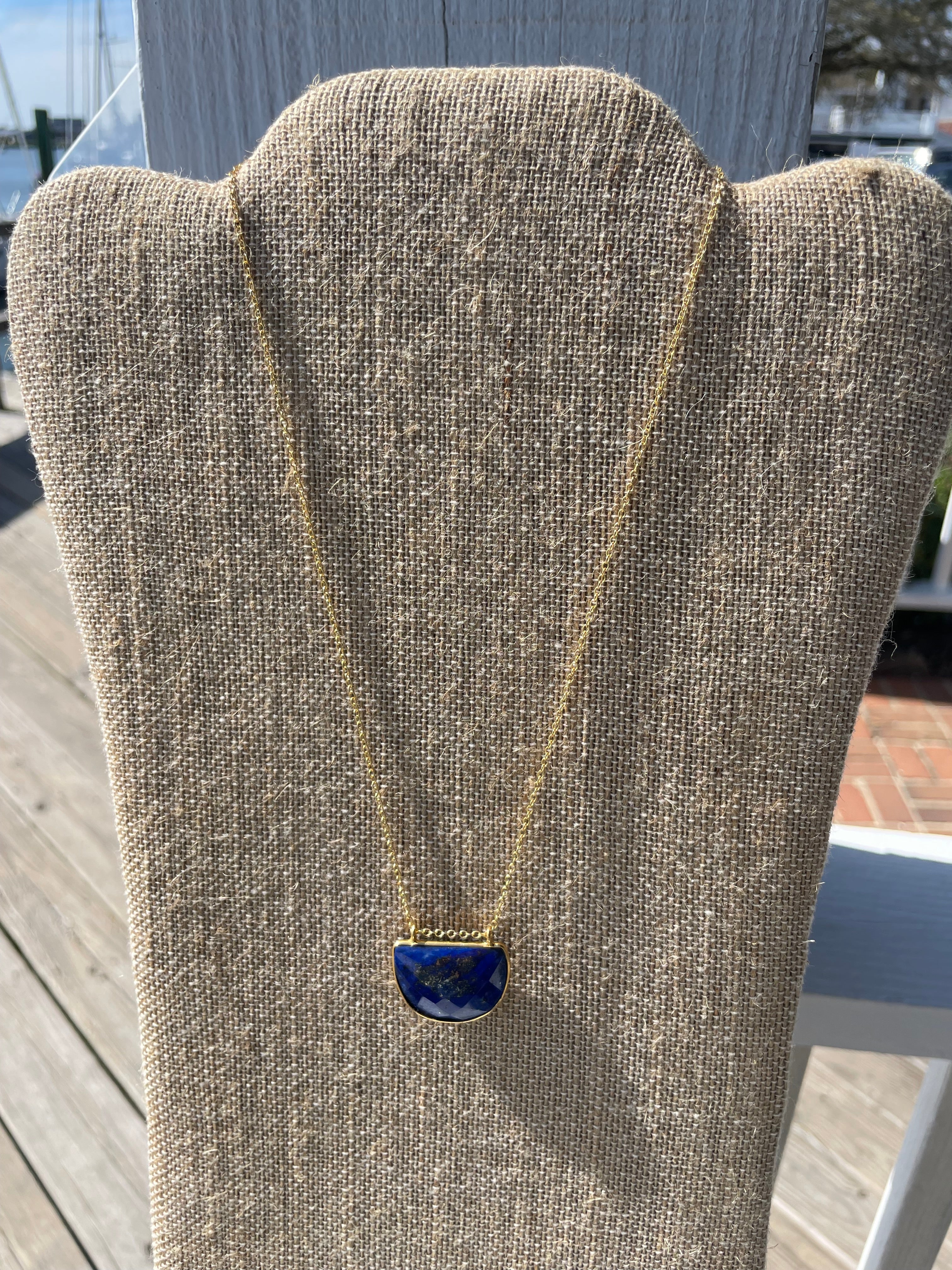Deep Current
Lapis Pendant Necklace · 18.5”